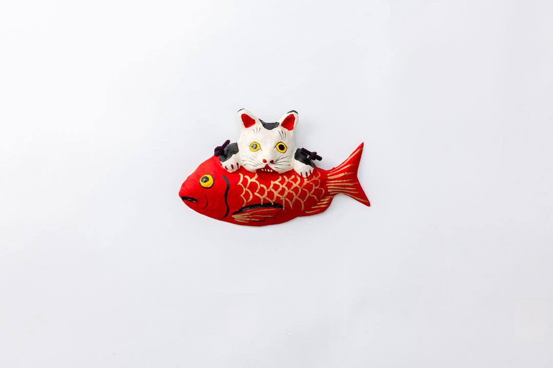 Tai-eating Cat Wall Hanging