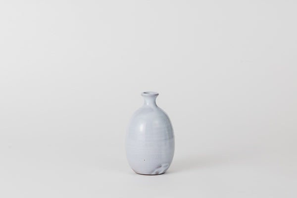 White-glazed Tokkuri (Rounded)