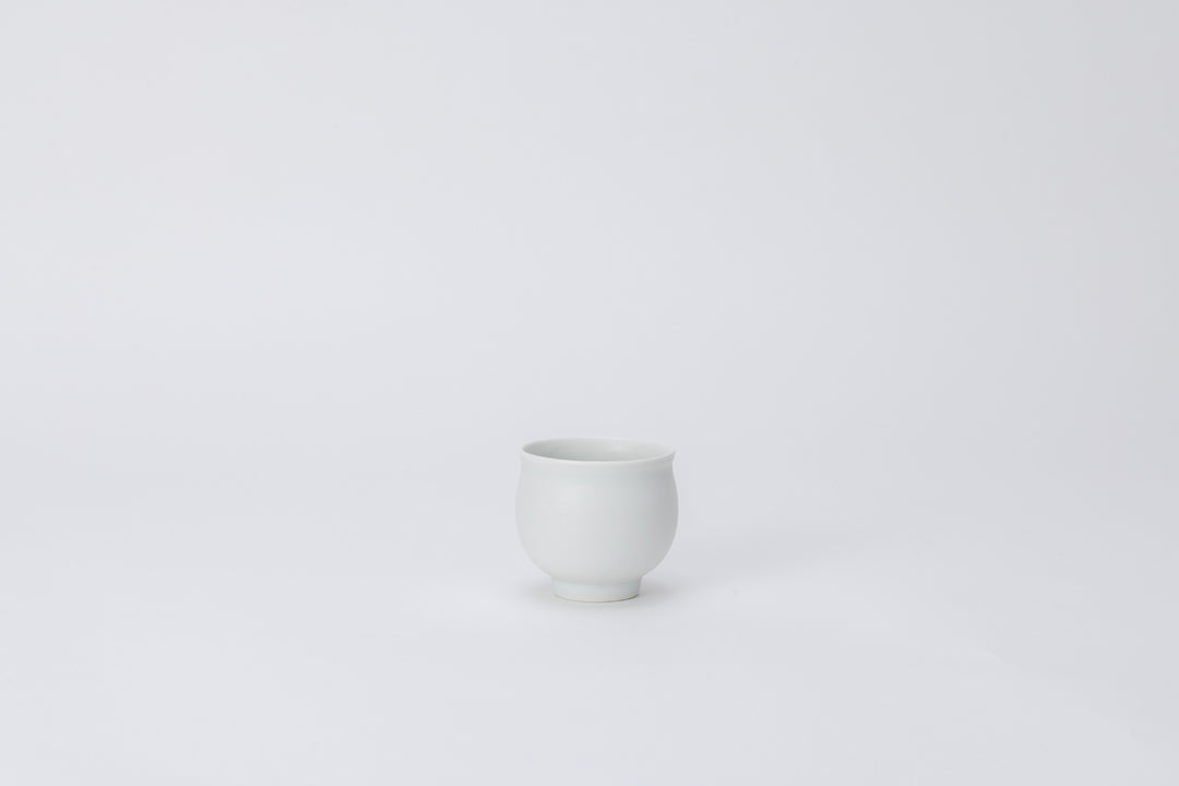 Uradome-yaki Yukihakuji Yunomi