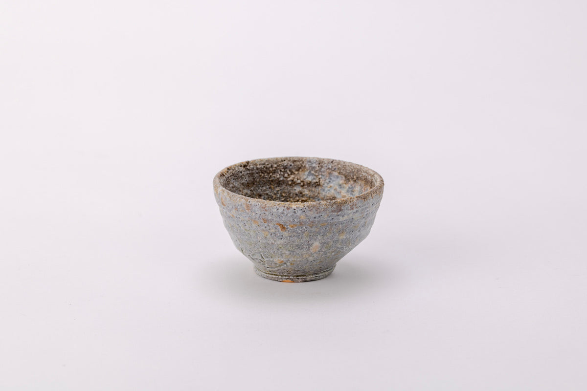 Tsugaru Ujoyaki Natural Glaze Guinomi [GN-05] Wood-fired sake cup