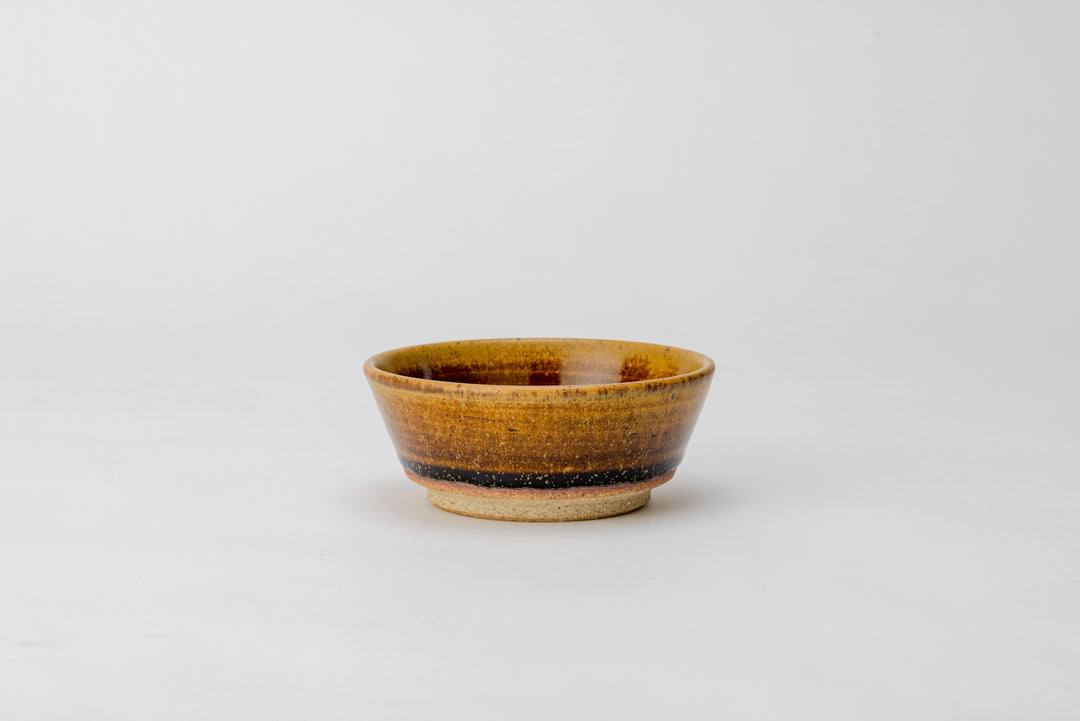 Aizu Hongo-yaki Flat Base Bowl