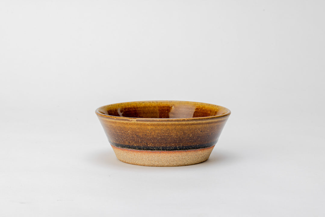 Aizu Hongo-yaki Flat Base Bowl