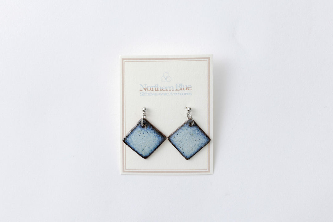 Shiraiwa-yaki Diamond Earrings with Chain