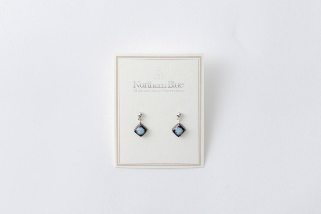 Shiraiwa-yaki Diamond Earrings with Chain