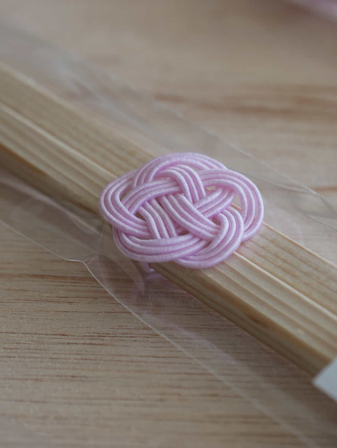 Ranchuu Yoshino Cedar Chopsticks and Sakura Mizuhiki (1 pair)