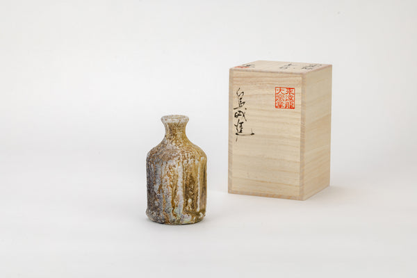 Tsugaru Ujo-yaki Natural Ash Glaze Tokkuri [TK-04]