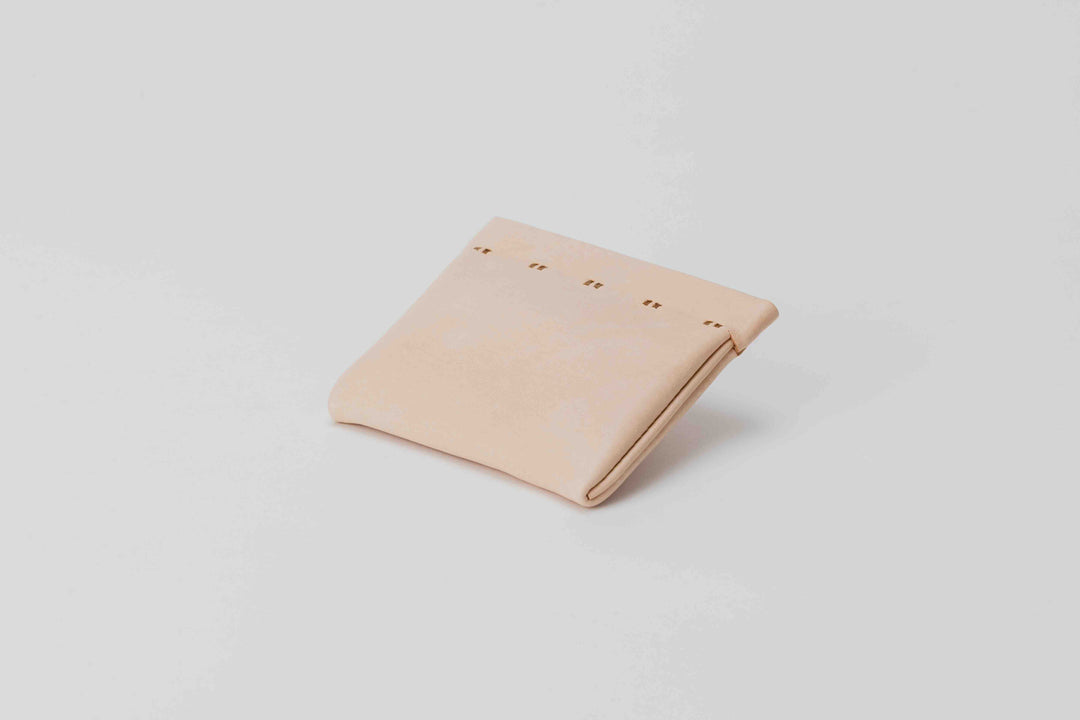 Deer Veg-Tan Leather Squeeze Coin Purse