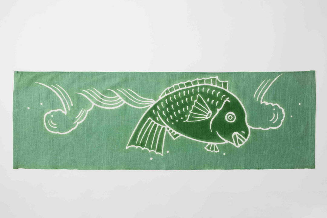 Tsutsugaki Dye Table Runner: Green