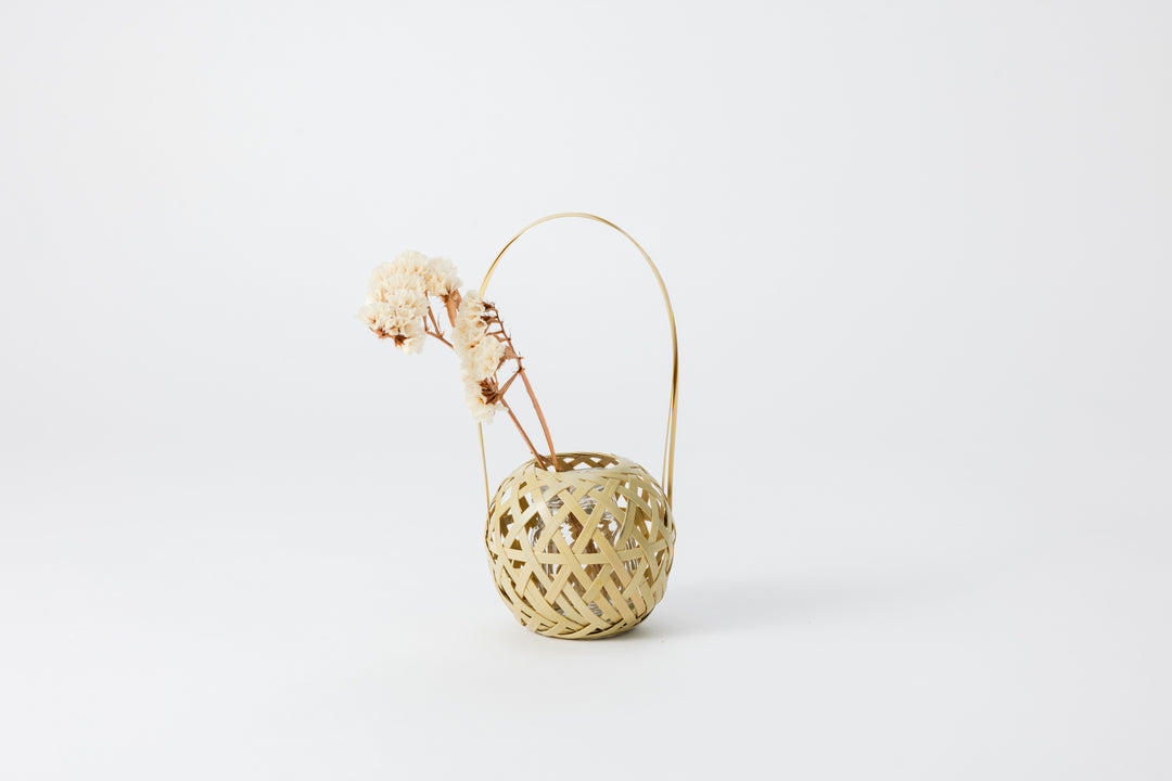 Bamboo woven flower vessel