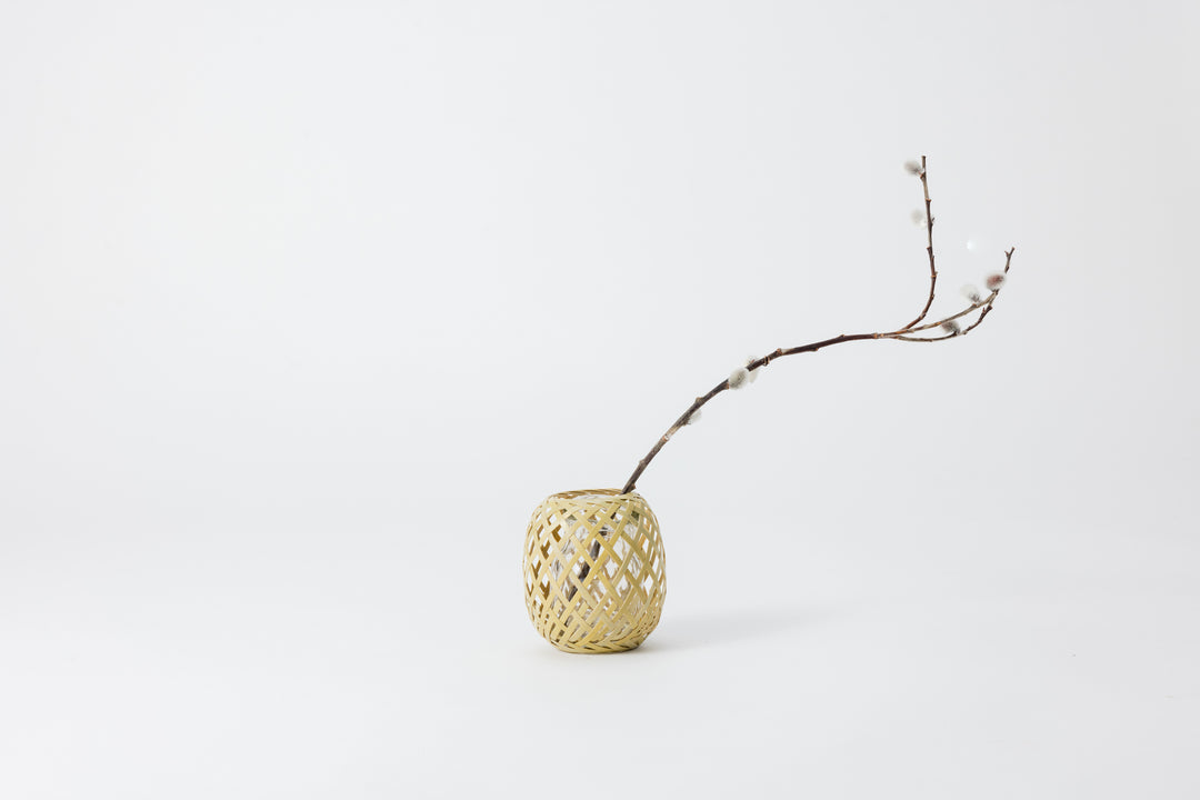 Bamboo woven flower vessel