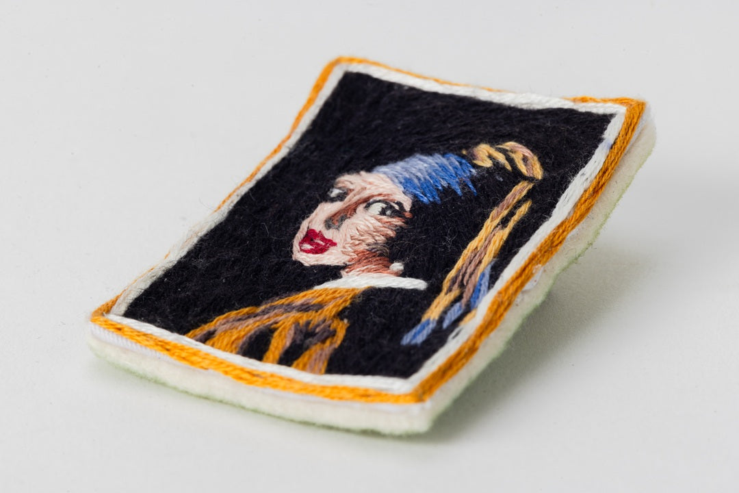 Vermeer/Hand-Embroidered Brooch