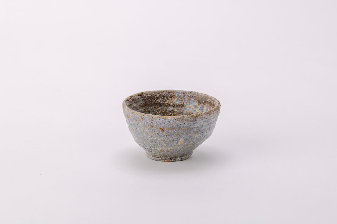 Tsugaru Ujo-yaki Natural Glaze Guinomi [GN-05]