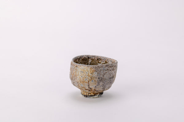 Tsugaru Ujo-yaki Natural Glaze Guinomi [GN-07]